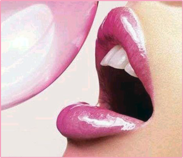 Bubble gum lips